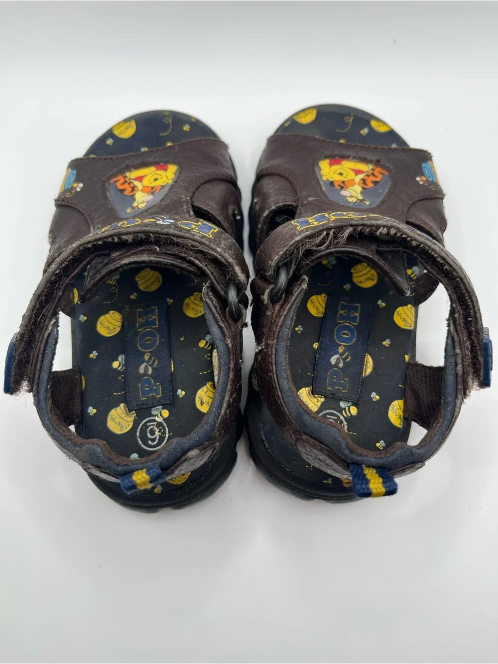 Vintage Disney Winnie the Pooh Tigger Brown Leather Sandals Toddler Size 6 Y2K